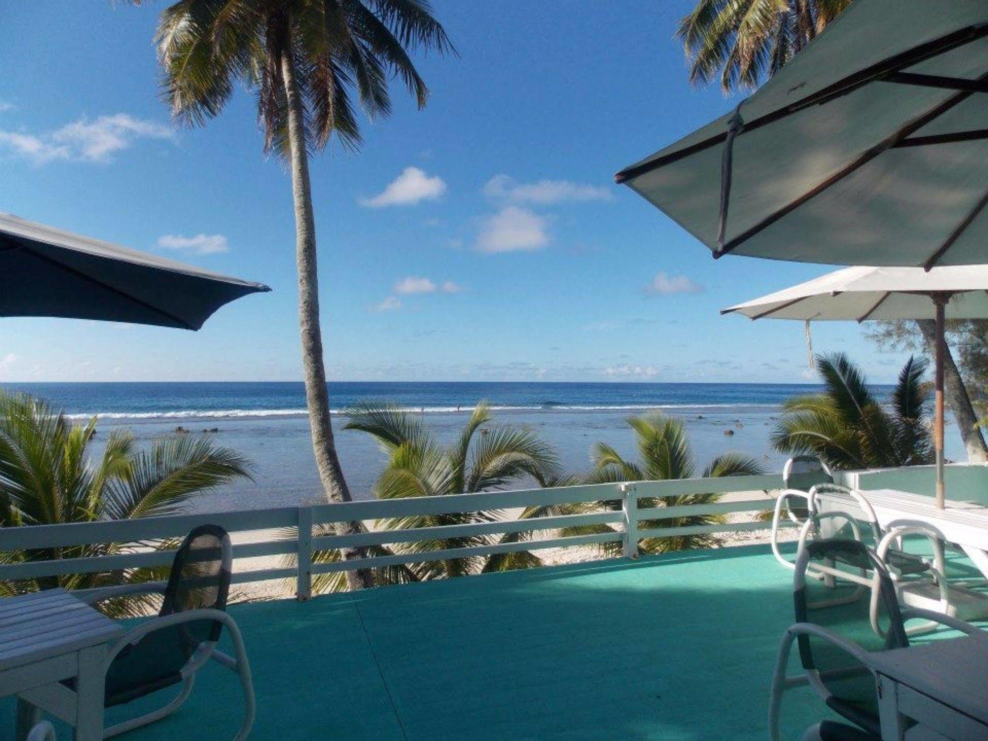 Paradise Inn Avarua Esterno foto